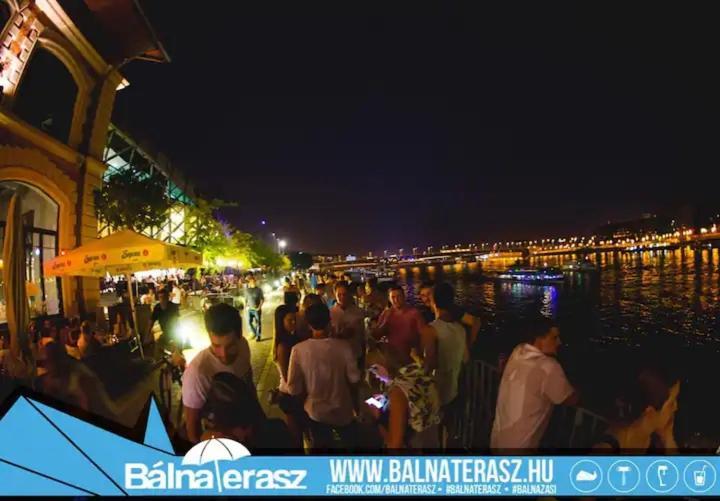 Mester4 Apartman Near To The Danube Budapest Bagian luar foto