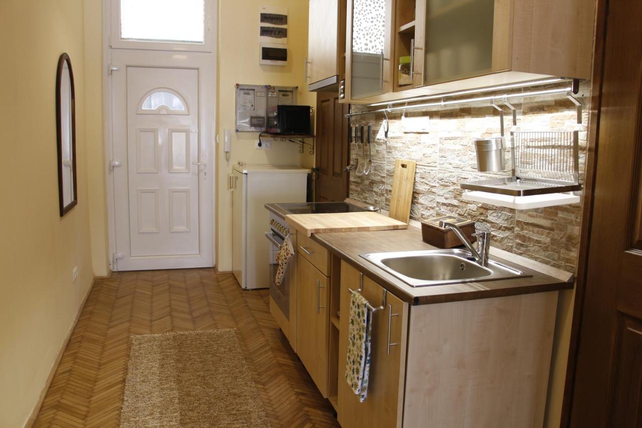 Mester4 Apartman Near To The Danube Budapest Bagian luar foto